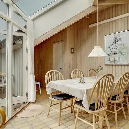 Feriehus Gunnie - 1-1km From The Sea By Interhome