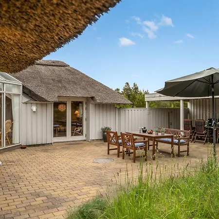 Сasa de vacaciones Gunnie - 1-1km From The Sea By Interhome *